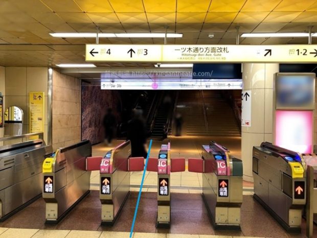 赤坂駅改札