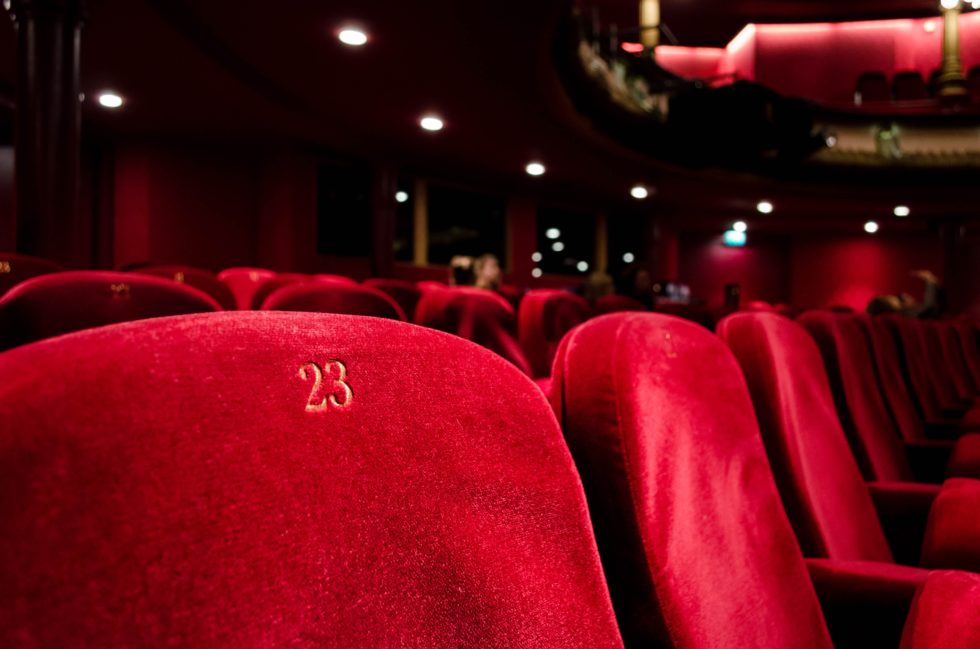 ミュージカル・演劇など満席容認へ 定員50％以内の制限を緩和