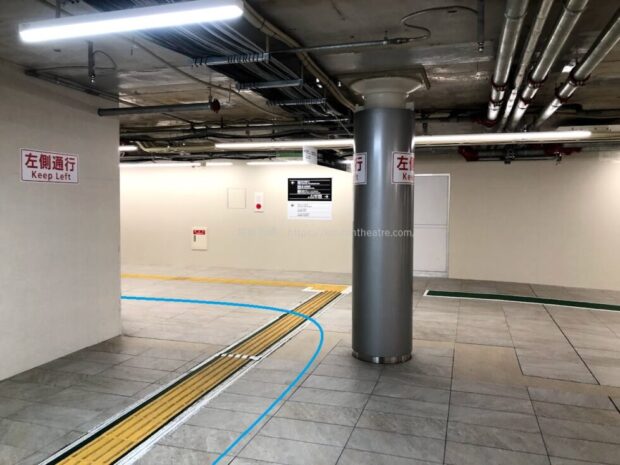 阪神百貨店地下通路地下鉄西梅田駅付近